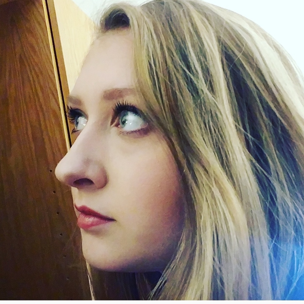 Meet your Posher, Meredith